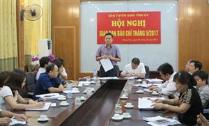 Hưng Yên: Giao ban báo chí tháng 5/2017